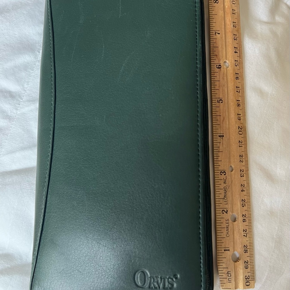 Orvis Green Wallet/Passport Holder Compact and Stylish